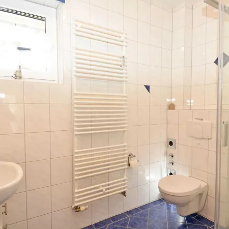 - 04 Mit Terrasse Strandnah Апартаменты *